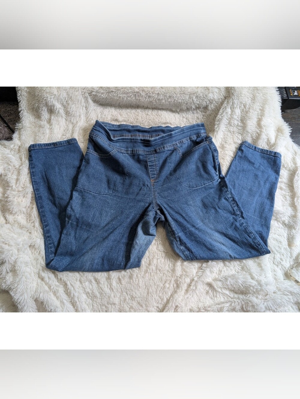 Terra & Sky Pull On Blue Denim Straight Leg Stretchy Jeans Size 0X 14